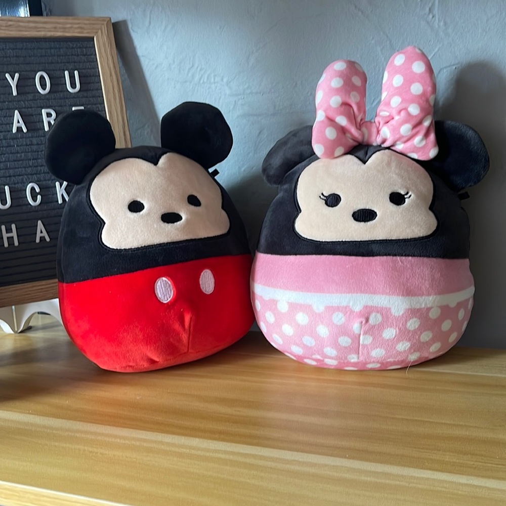 Minnie Squishmallows